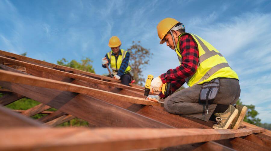 Professional Flat Roofing Installation services in New Hartford, IA